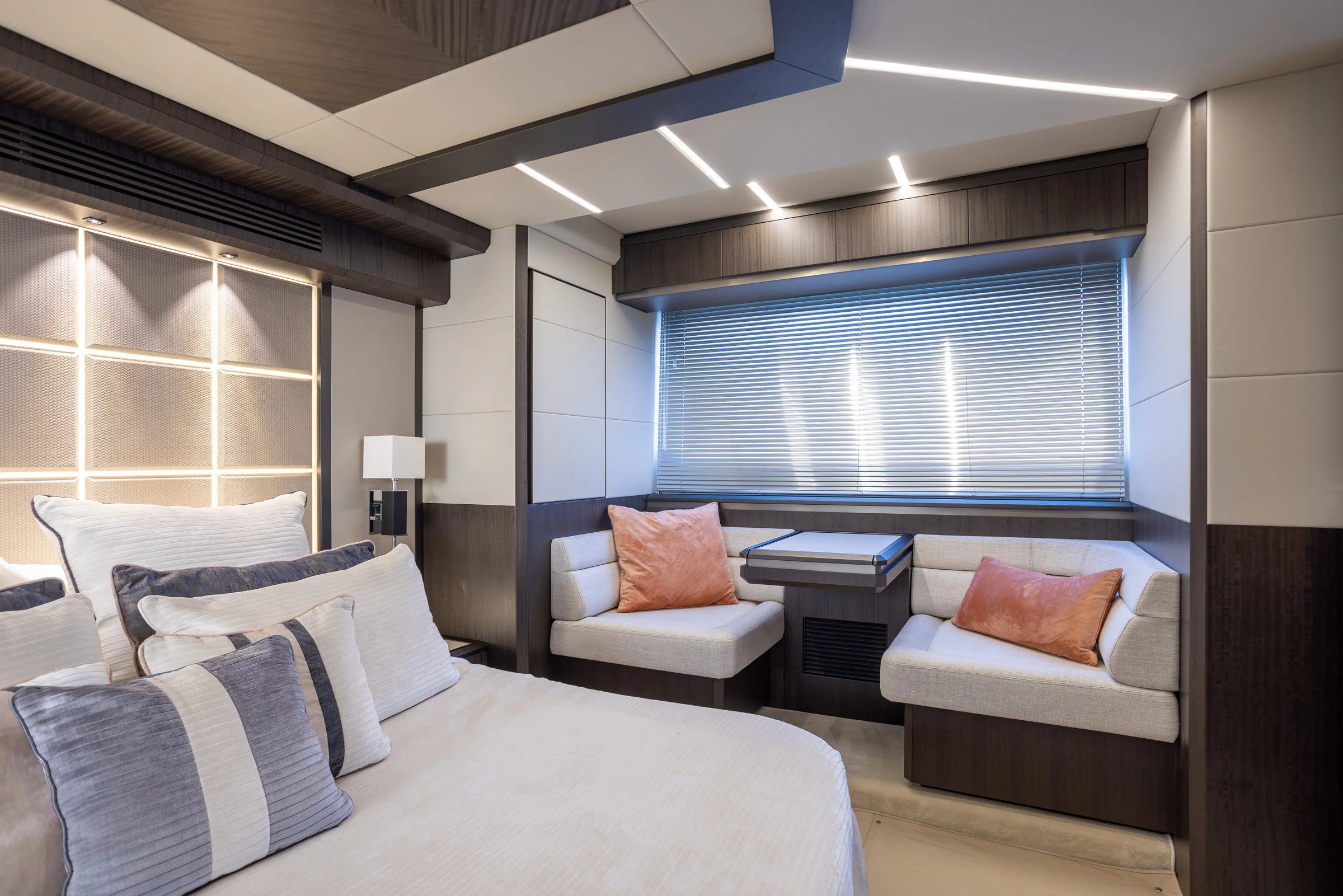 68' galeon Seven seas 2025