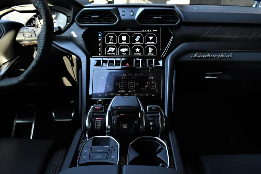 Lamborghini Urus White