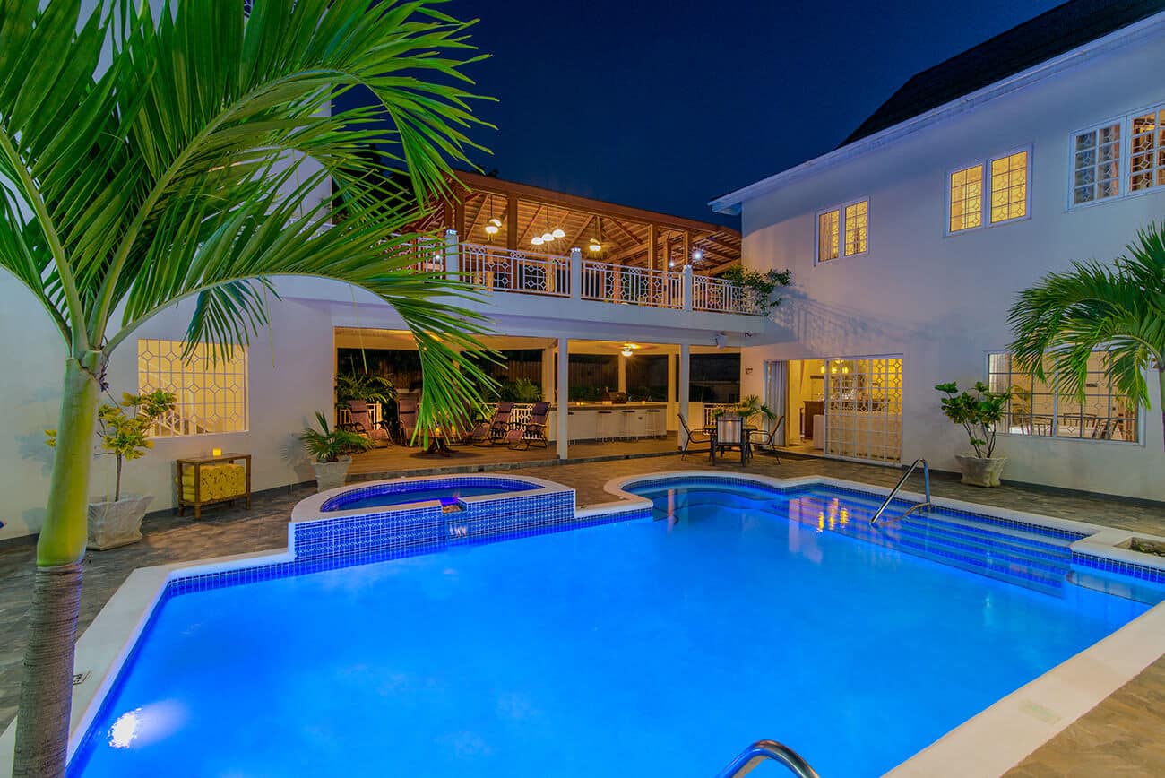 Private pool at a Jamaica villa rental - Mais Oui Villa in Discovery Bay Jamaica