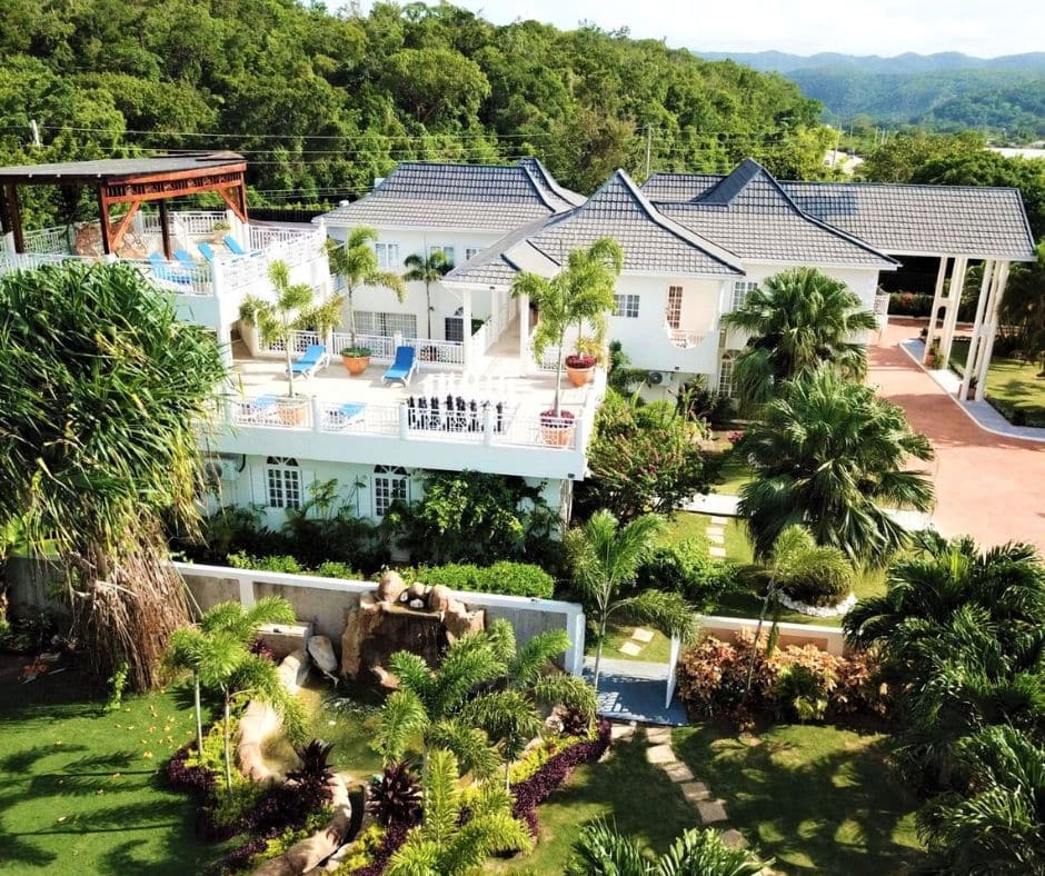 Mais Oui Villa in Discovery Bay Jamaica