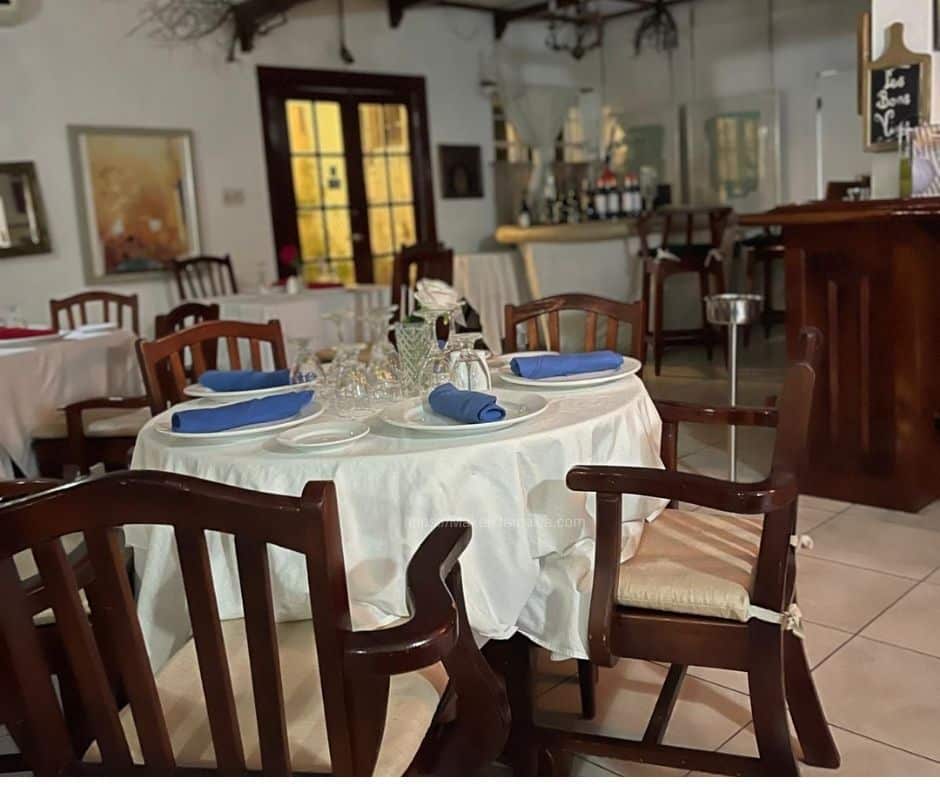 Inside of L'Escargot restaurant Jamaica