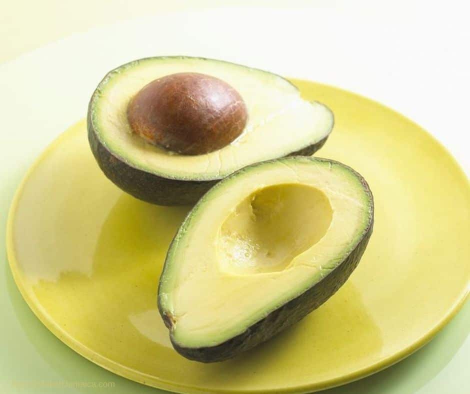 avocado called pear - fruits in Jamaica