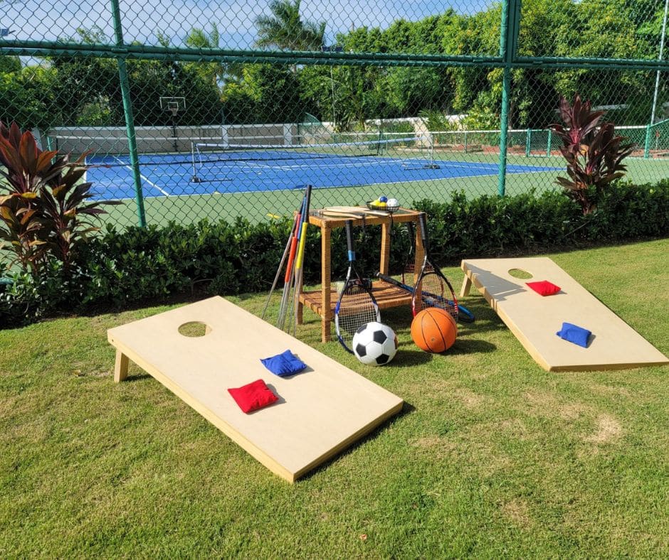 Jamaica villa with tennis court pickleball corn hole - activities for family vacation in Jamaica
