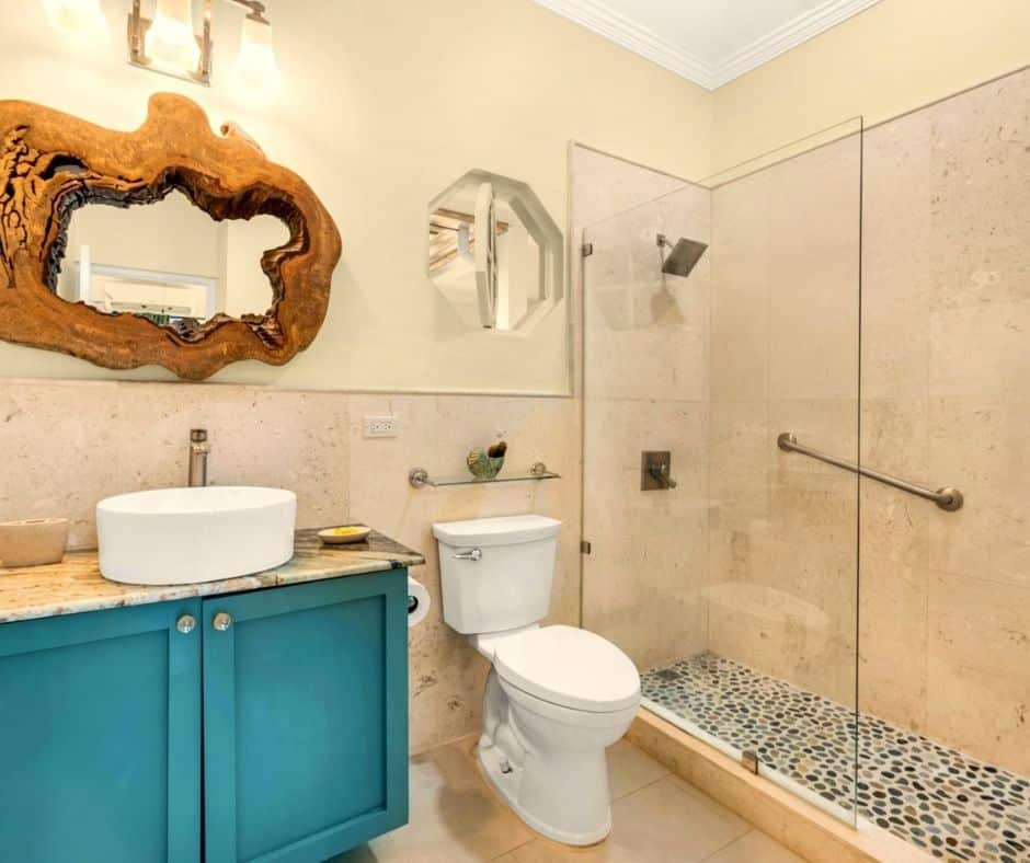 Bathroom at Green Lime suite at Mais Oui Villa in Discovery Bay Jamaica
