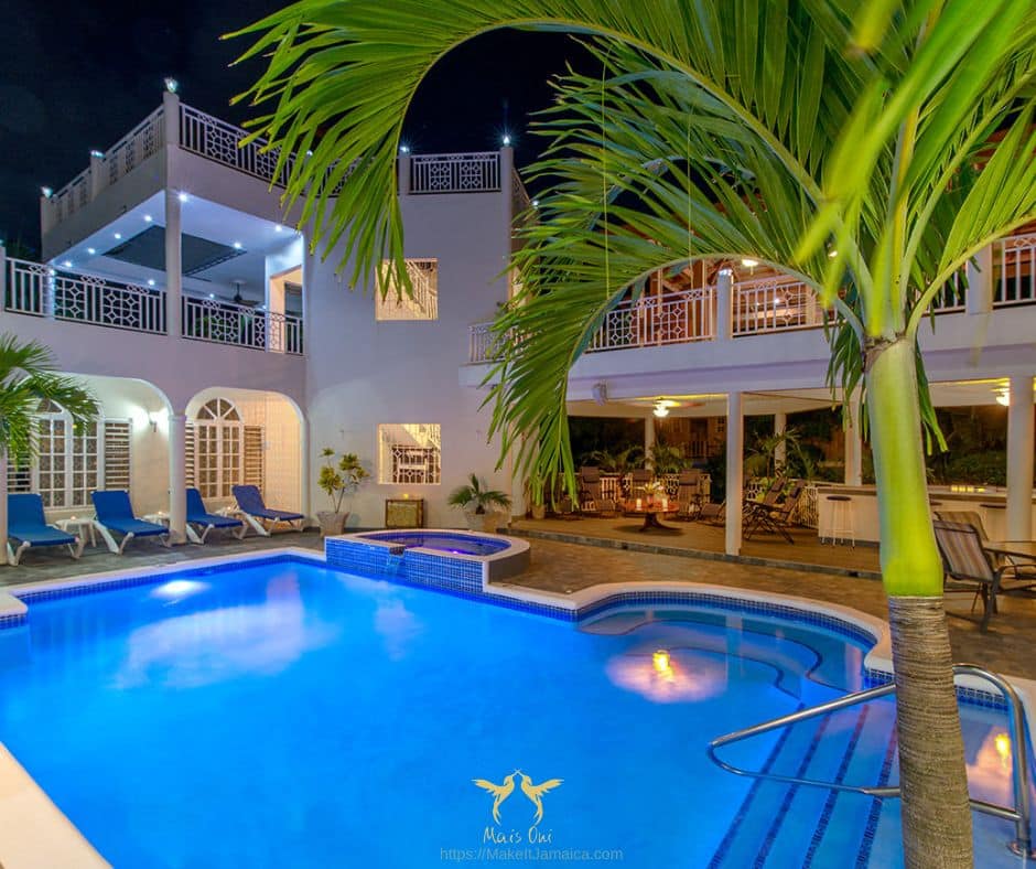 pool at Mais Oui Villa in Discovery Bay Jamaica