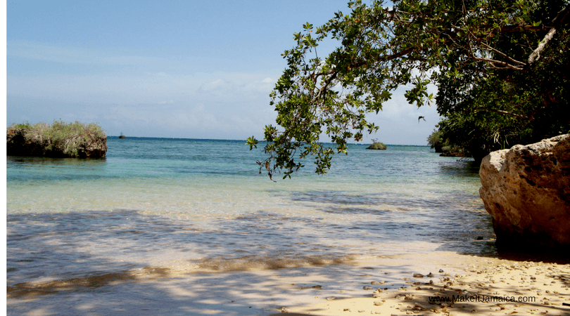 Little Beach which is a part of the Rio Bueno Harbour and only a 2 -minute walk from Mais Oui Villa is a designated scenic view by the Jamaican government