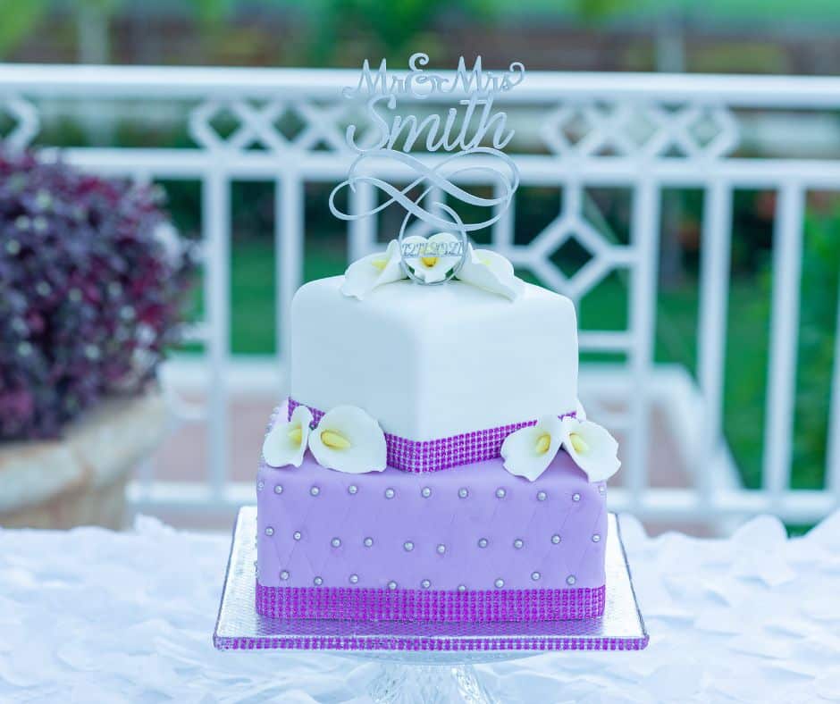 wedding cake at a Discovery Bay Jamaica villa for a micro wedding in Jamaica