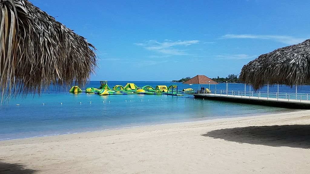 Puerto Seco Beach Club Discovery Bay Jamaica near Mais Oui Villa in Jamaica for families