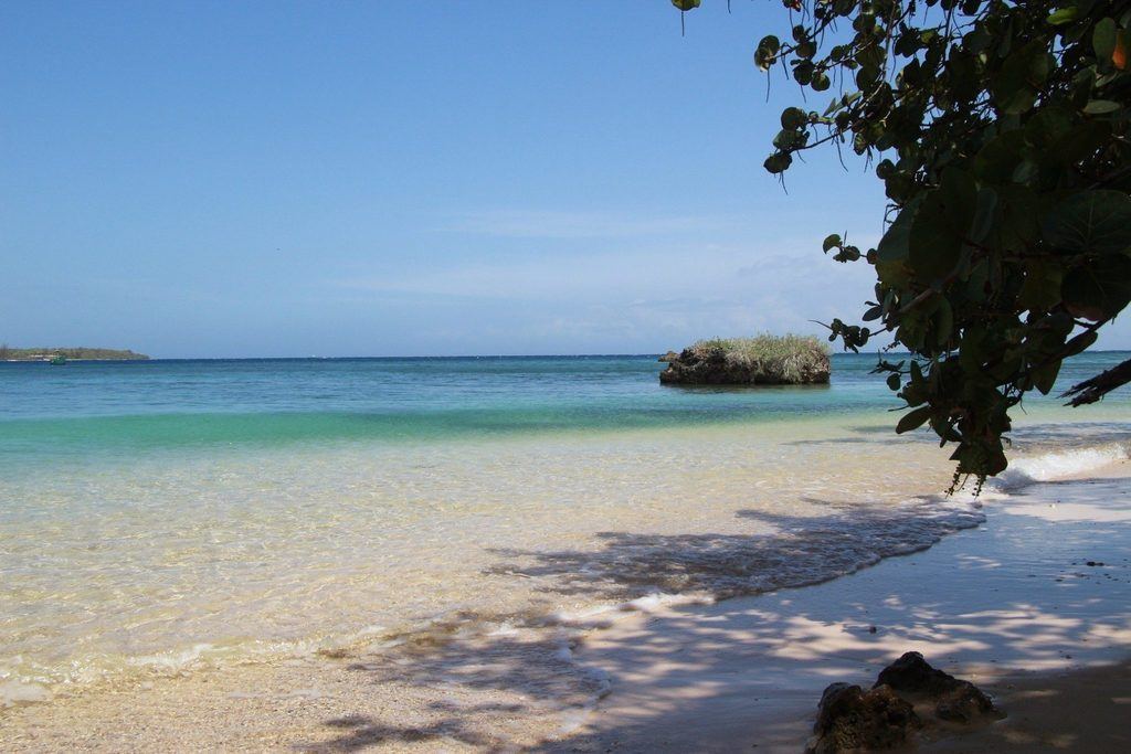 beach near Jamaica villa rental