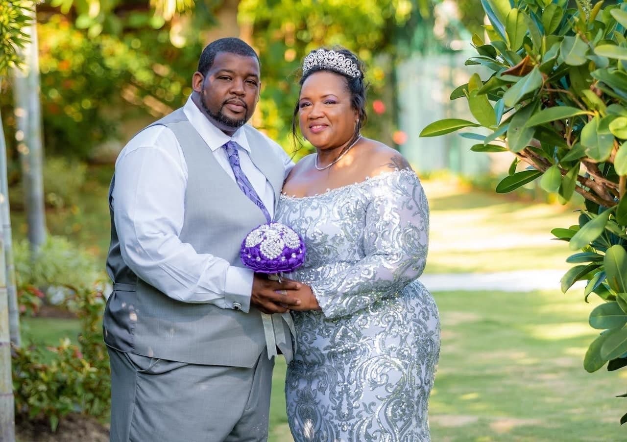 wedding couple at Mais Oui Villa in Discovery Bay Jamaica