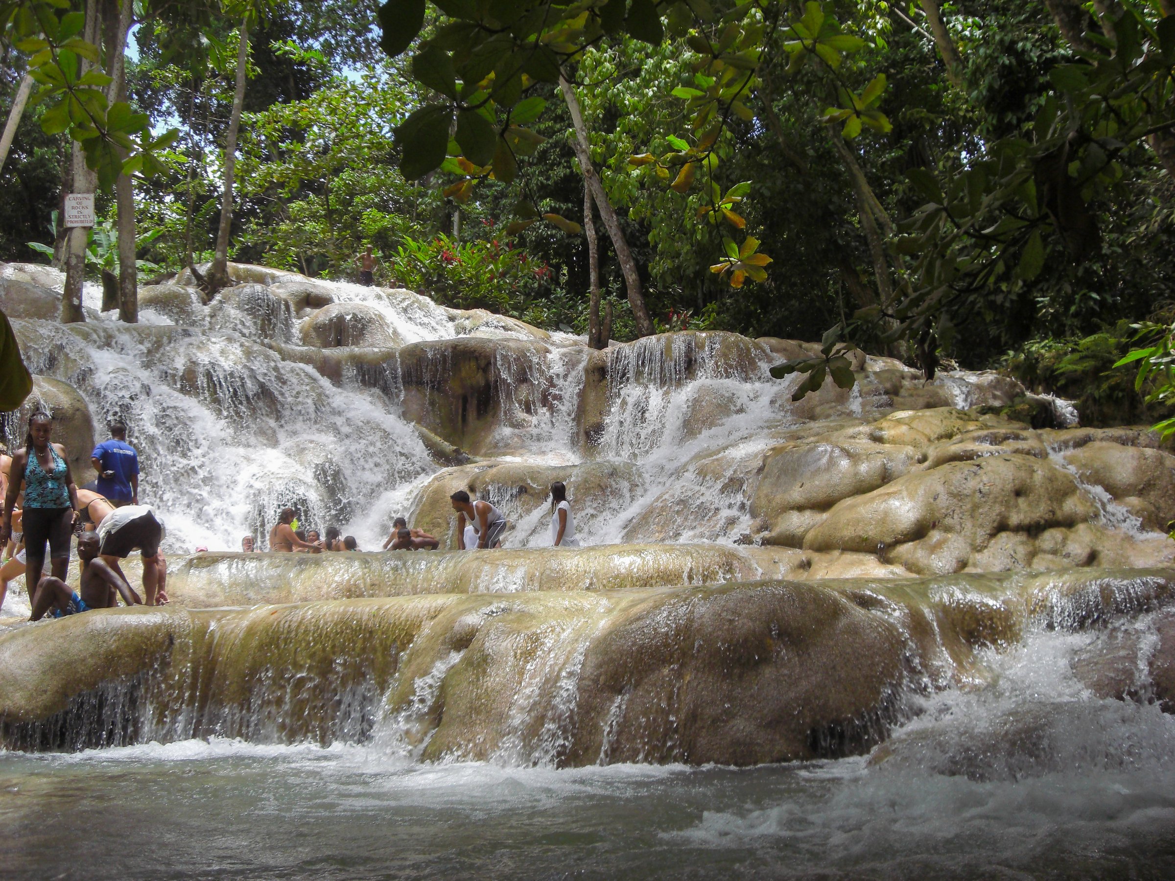 Beaches in Jamaica - Dunns River Falls (Source: Wikicommons. By Diego Delso)