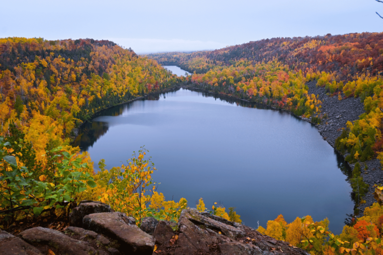 12 Jaw-Dropping Scenic Lookouts Along Minnesota's North Shore Trails