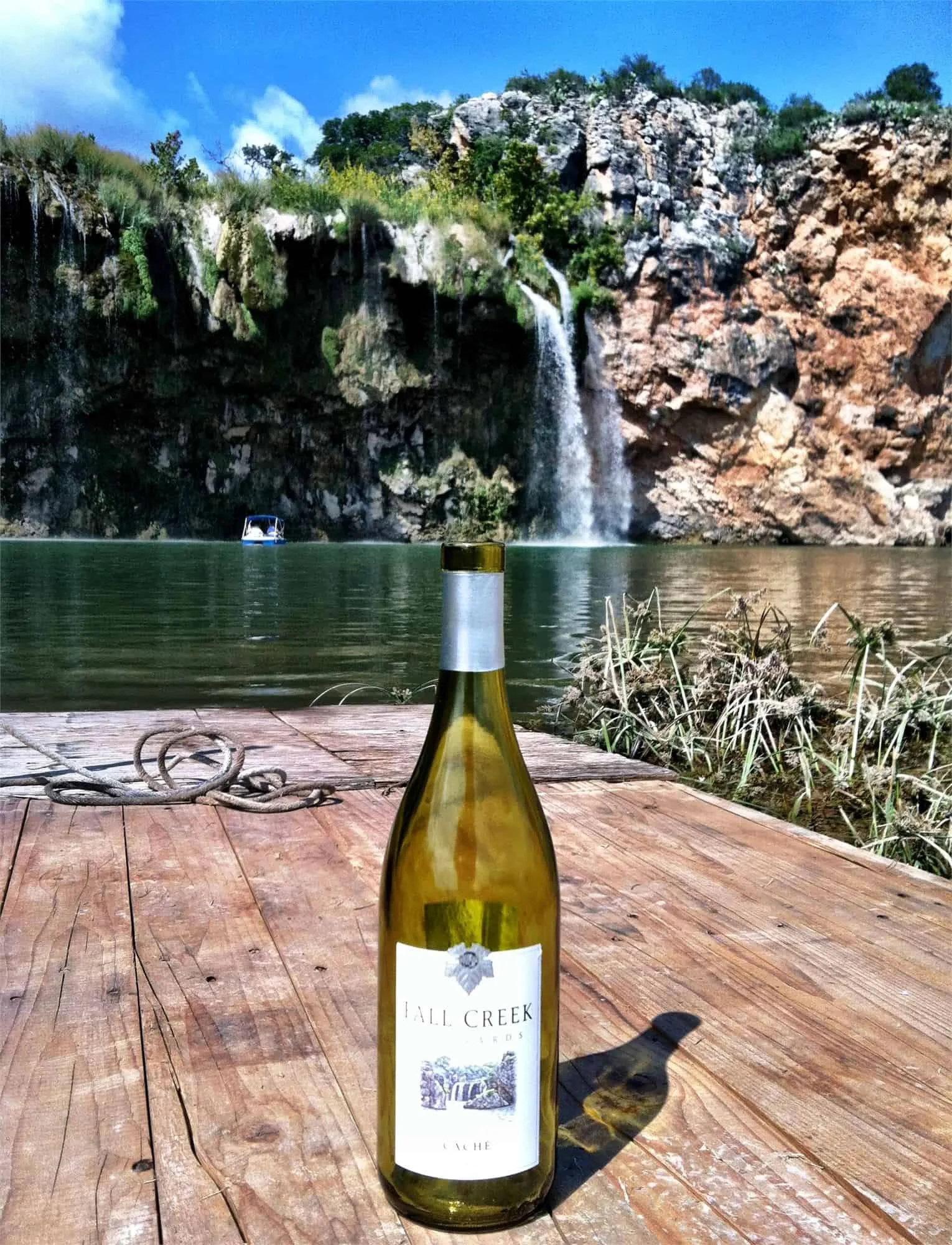 fall_creek_vineyards.jpg