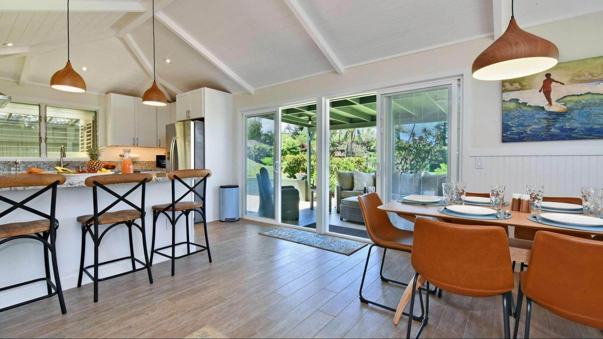 International Colony Club 20 rental properties