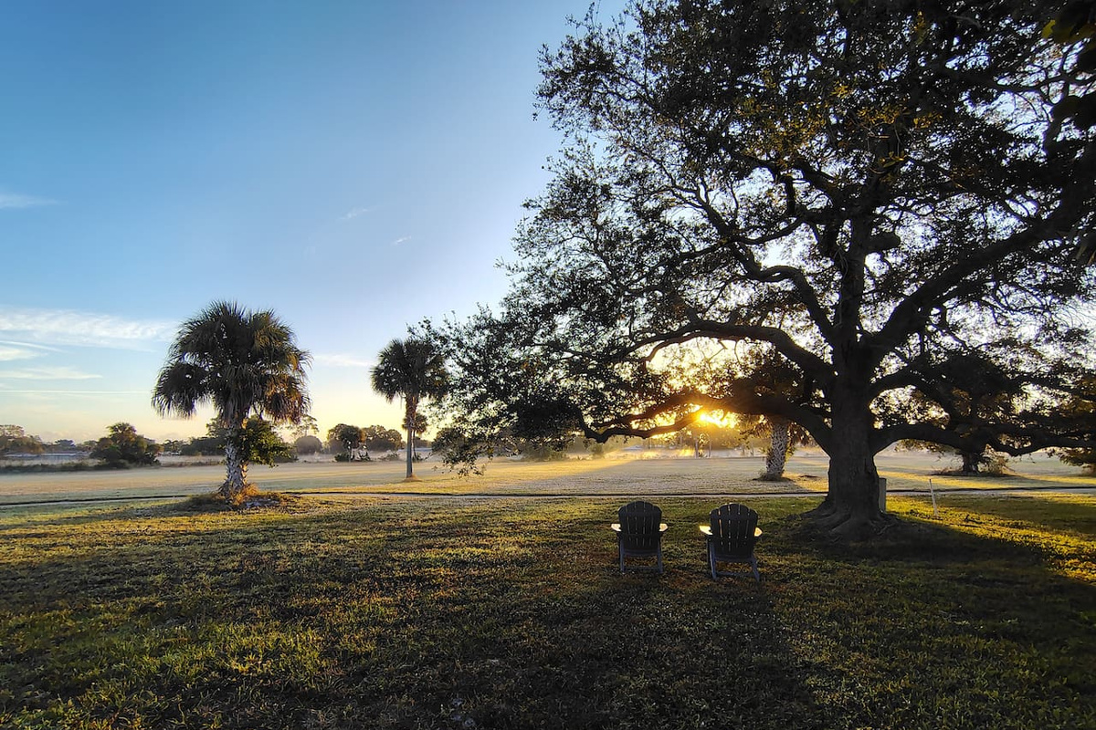 Heated Pool 3/2 and Beautiful Views: Life on a Former Golf Course