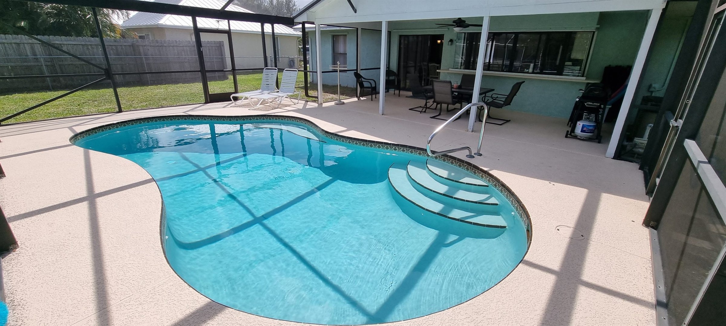 Mariana Rd: Our Closest Home to the Beach