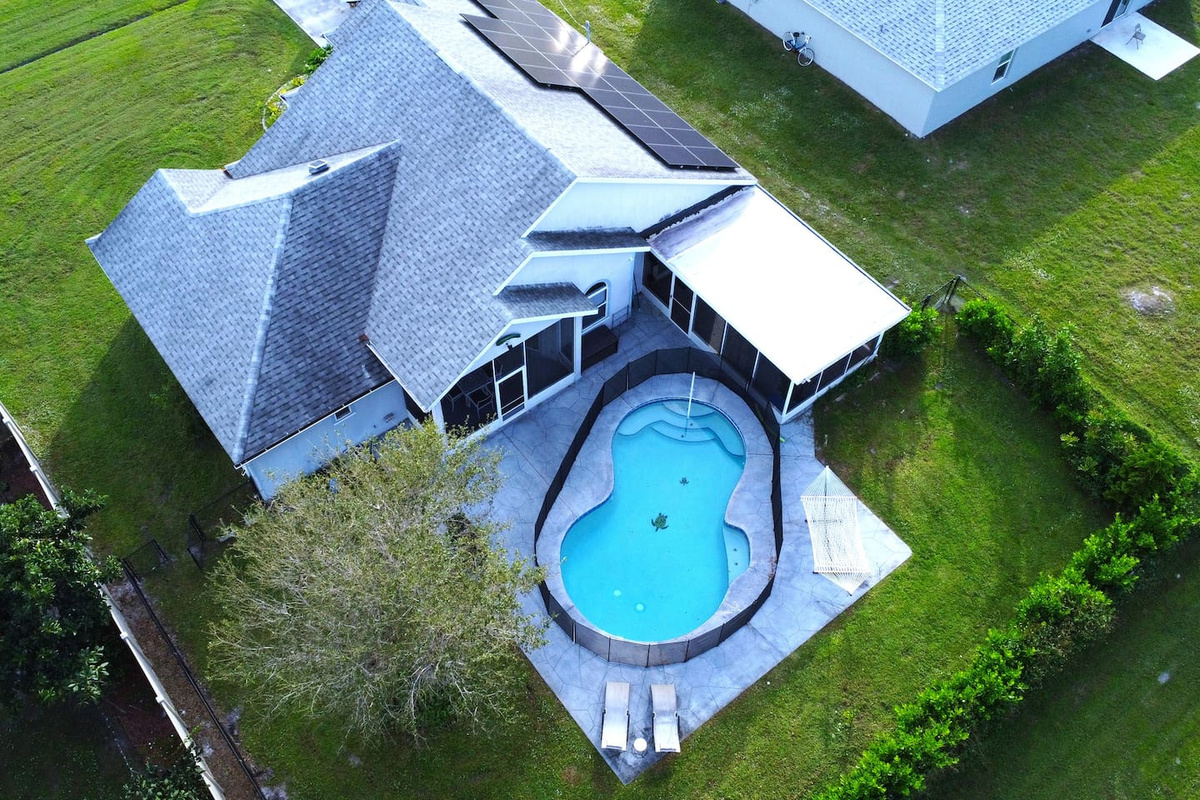 Quiet Hot Tub & Pool Beach Home: Pet-Friendly and Close to the Coast
