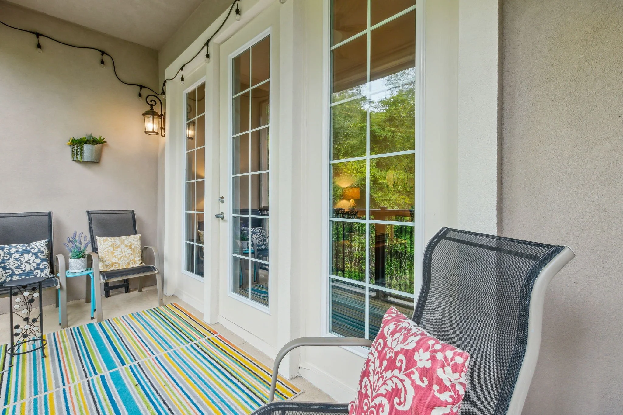 24-web-or-mls-95217 Summerwoods Cir Unit 905_28.jpg