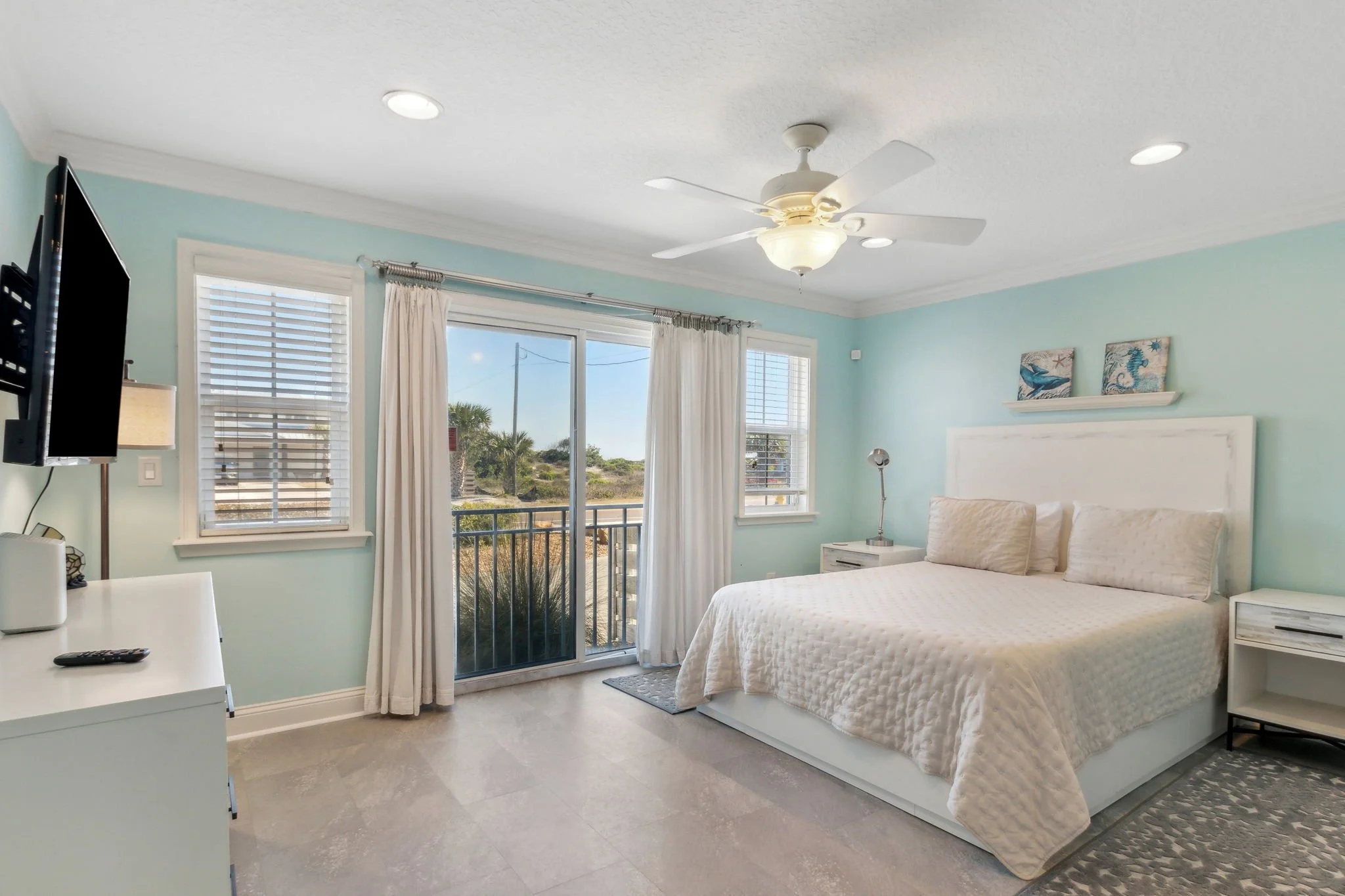 Copy of 19-web-or-mls-1947 S Fletcher Ave-21.jpg