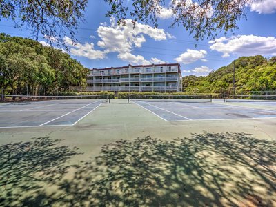 Ocean Dunes Rec Center Tennis Courts