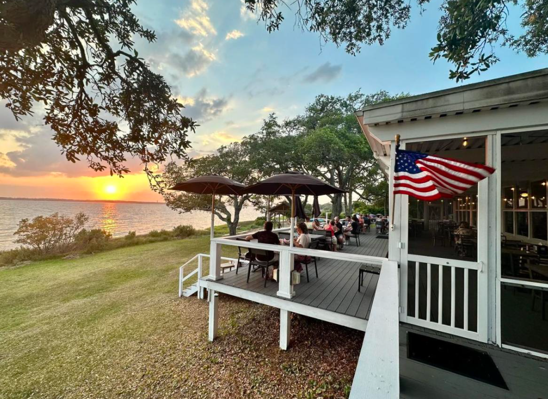 Riverview Restaurant