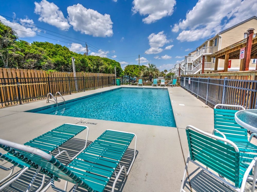 Ocean Dunes Outdoor Pool