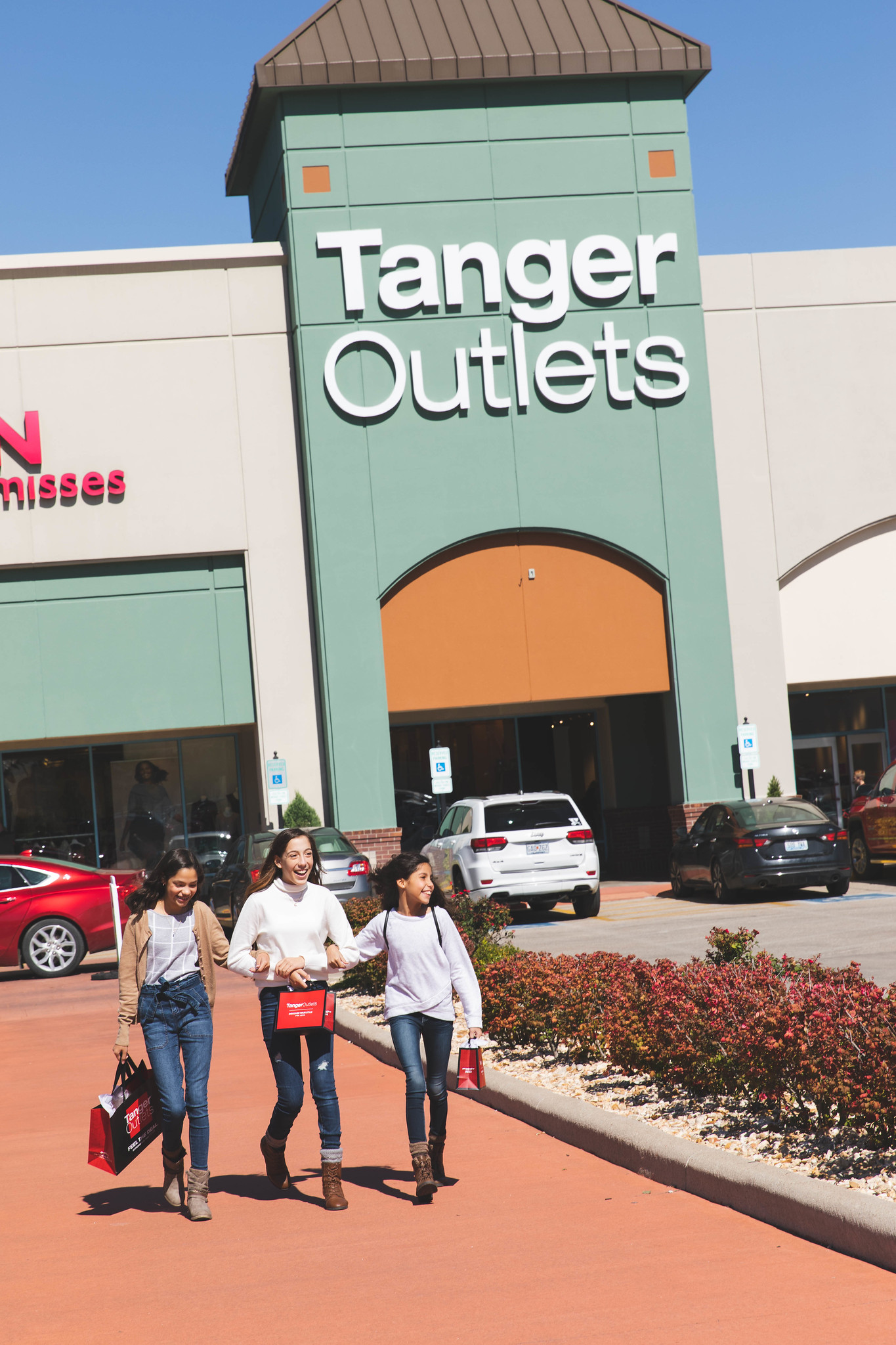 Tanger Outlets