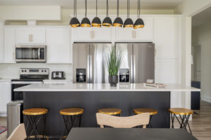 condo with kitchen amenities