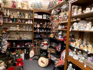 Apple Tree Mall - crafts