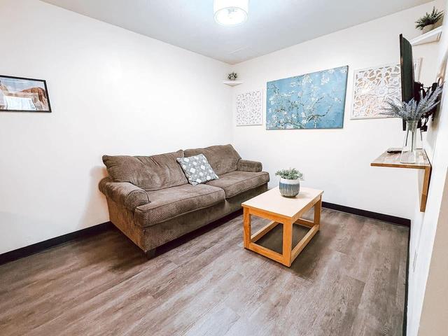 2 Bedroom/2 Bath Downtown | Sleeps Six | Walkable
